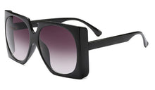 Load image into Gallery viewer, Oversized &quot;Diva&quot; Sunnies